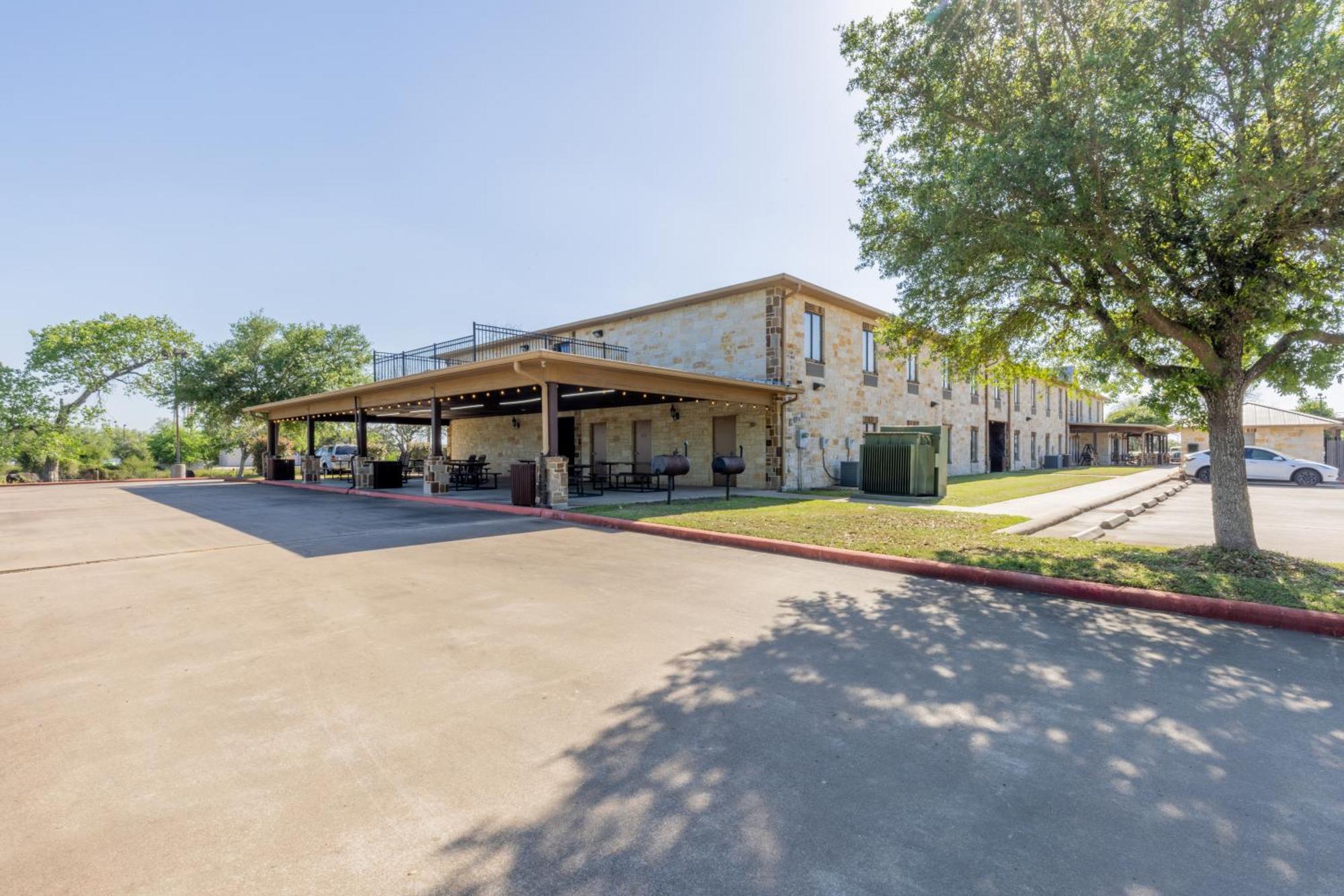 Hotel Texas Hallettsville Exterior foto